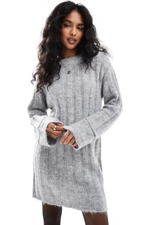 Pieces® – Mini-Strickkleid in meliertem Mittelgrau mit weiten Ärmeln