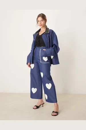Sister Jane – Hose in Jeansblau mit Herzstickerei