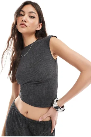 Pull&Bear – Strukturiertes Oberteil in Anthrazit mit asymmetrischem Saum, Kombiteil