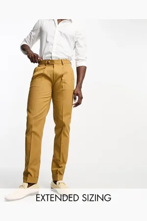 Noak – Schmale Twill-Chinohose aus hochwertiger Baumwolle in Tabakbraun