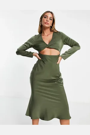 ASOS – Schräg geschnittenes Midikleid aus Satin mit verdrehter Vorderseite in Khaki