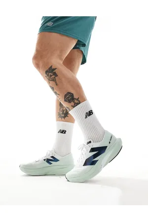 New Balance – Fuelcell Rebel V4 – Laufsneaker in