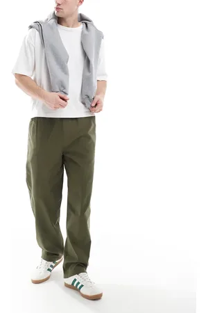 Farah – Greenport – Canvas-Hose in Khakigrün mit lockerem Schnitt