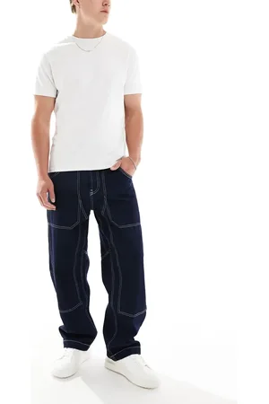 Bershka – Skater Fit Jeans in Dunkelblau