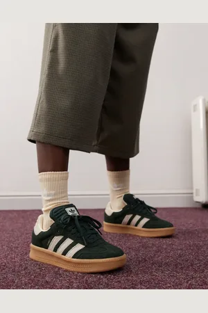 adidas – Samba XLG – Sneaker in Dunkelgrün und Weiß
