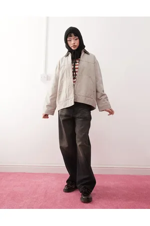 Monki – Kurze Jacke aus Canvas in Beige mit Cord-Kragen