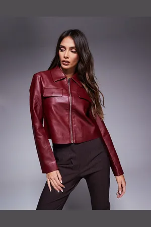River Island – Cropped Bomberjacke aus Kunstleder in Burgunderrot