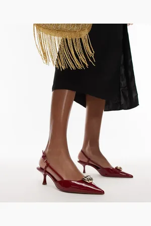 MANGO – Spitze Schuhe in mit goldfarbenen Details