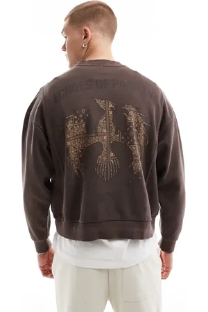 Pull&Bear – Sweatshirt in verwaschenem Braun mit Grafikprint