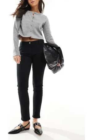 Morgan – Eng geschnittene Jeans in mit tiefer Taille