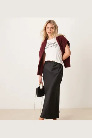 New Look – Satin-Midirock in mit Schrägschnitt