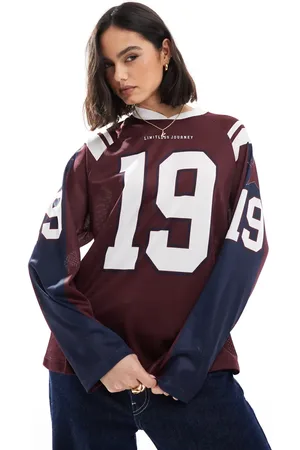 Pull&Bear – Langärmliges Football-Trikotshirt in Burgunderrot