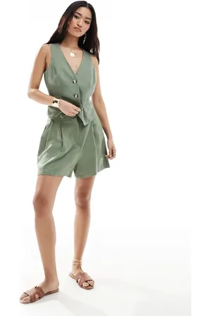 ASOS – Shorts in Khaki mit Leinenanteil, Ziernaht und hohem Bund