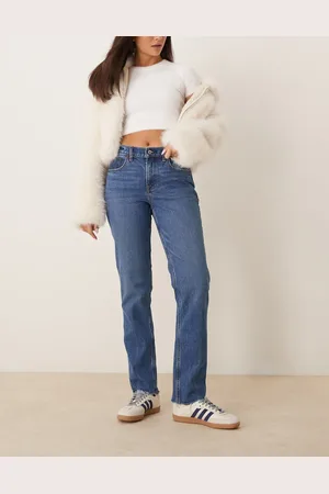 Abercrombie & Fitch – Curve Love – Straight Jeans in Dunkelblau mit mittelhohen Bund