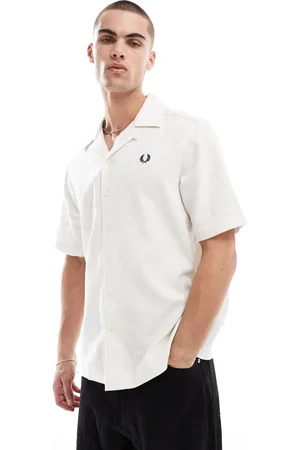 Fred Perry – Kurzärmliges Hemd in Wollweiß mit Reverskragen