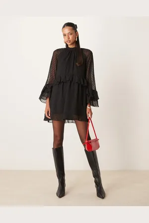 New Look – Chiffon-Minikleid in mit Rüschen
