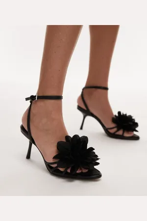 Topshop – Isla – Sandaletten in mit Blumenapplikation und hohem Absatz