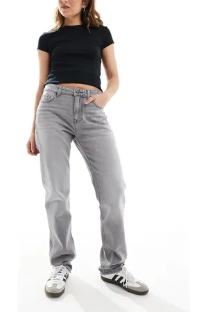 Stradivarius – STR – Gerade geschnittene Jeans in Dunkelgrau