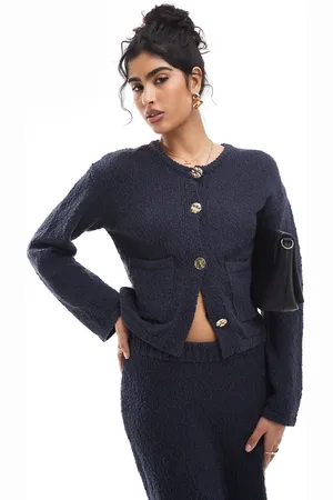 4th & Reckless – Strukturierte Strickjacke in mit goldfarbenen Knöpfen, Kombiteil