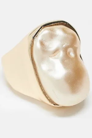ASOS – Ring in Goldoptik mit künstlicher Süßwasserperle