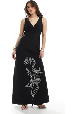 4th & Reckless – Maxikleid in schwarzer Leinenoptik mit V-Ausschnitt und Blumenstickerei