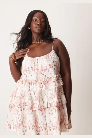ASOS ASOS DESIGN Curve – Gestuftes Minikleid mit Rüschen und Blumenprint