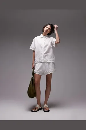 SNDYS – Shorts aus Leinenmix in mit Blumen-Applikationsdetail, Kombiteil