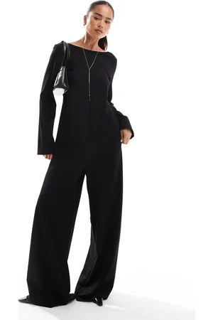 ONLY – Locker geschnittener Jumpsuit in mit tiefem Rückenausschnitt