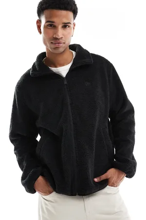 New Era – Teddyfell-Jacke in mit Rückenmotiv und Reißverschluss