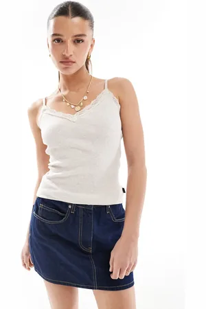 Superdry – Essential – Camisole-Oberteil in Hellbeige-Creme meliert mit Spitzenborte