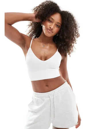 ONLY – Geripptes, nahtloses Riemchen-Bralette in