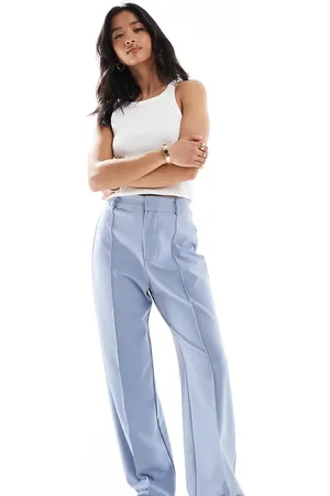 Pull&Bear Petite – Elegante Hose in mit geradem Bein und Ziernaht vorne