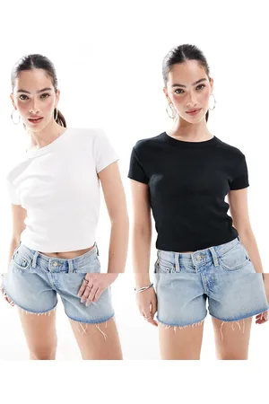Pull&Bear – 2er-Pack knapp geschnittene T-Shirts in Schwarz und Weiß