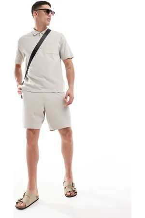 New Look – Jersey-Shorts in Steinbeige, Kombiteil