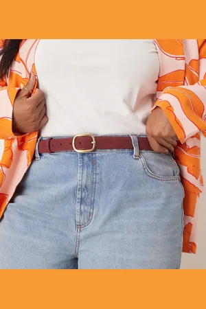 ASOS ASOS DESIGN Curve – Taillen- und Hüftgürtel aus Wildlederimitat in Burgunderrot