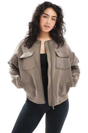 Born Living Yoga – Graft – Outdoorjacke in Walnuss