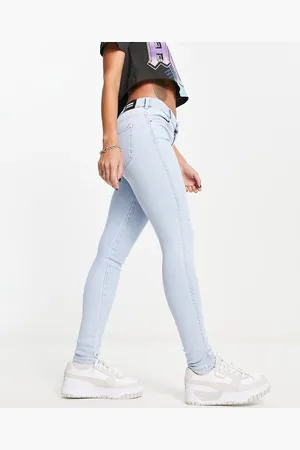 Dr Denim – Lexy – Superenge Jeans in verwaschenem Hellblau mit mittelhohem Bund