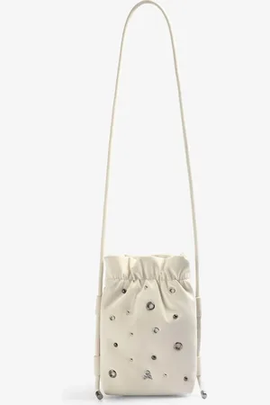 SCALPERS – NY – Kleine Beuteltasche in Ecru mit Ösendetails