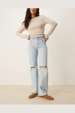 Abercrombie & Fitch – Lockere Jeans in hellblauer Waschung im Stil der 90er mit Zierrissen am Knie