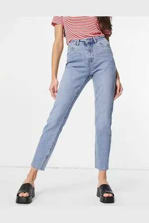 VERO MODA – Jeans aus Baumwollmix in hellblauer Waschung mit geradem Bein - MBLUE