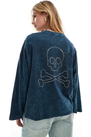 SCALPERS – T-Shirt in marmoriertem Entenblau mit Totenkopf-Motiv