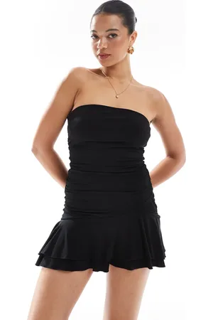 Bershka – Trägerloses Minikleid in mit Rüschen