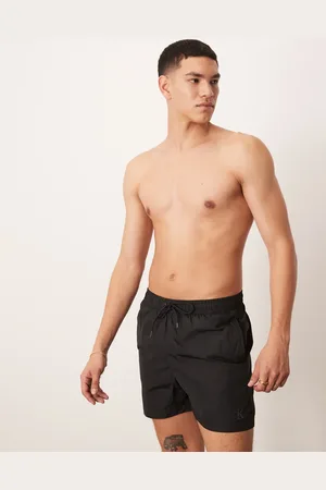 Calvin Klein – Mittellange Badeshorts aus weichem Nylon in mit Kordelzug