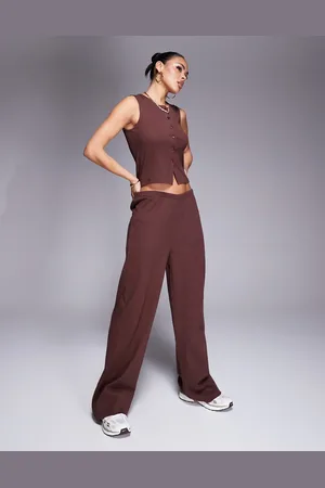 ASOS Weekend Collective – Gerippte Jogginghose in Schokobraun mit weitem Bein, Kombiteil