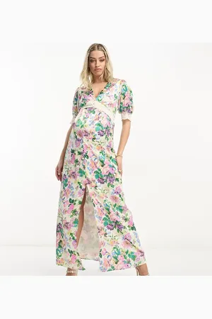 HOPE & IVY Hope & Ivy – Umstandsmode – Maxikleid aus Satin in Cremeweiß mit Puffärmeln und Blumenmuster