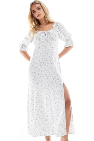 Miss Selfridge – Maxi-Freizeitkleid in Blau mit Blümchenprint