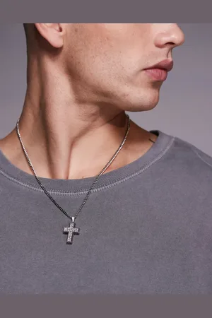 ASOS – Silberfarbene Halskette aus wasserfestem Edelstahl mit Kreuz-Anhänger mit Strass