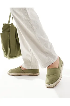 ASOS – Espadrilles in Khaki