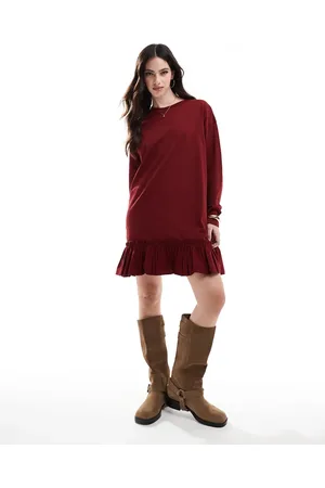 Miss Selfridge – Langärmliges Freizeitkleid aus Popeline in Burgunderrot mit Rüschendetail