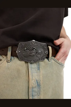 ASOS – Moto Americana Schild – Kunstleder-Gürtel in mit Überwendlingsstich und Schnalle